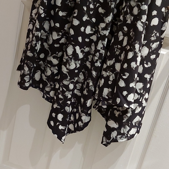 NWOT, Simply Vera By Vera Wang Sleeveless Dress - Picture 2 of 8